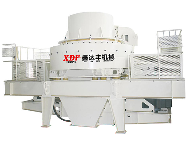 離心沖擊破碎機